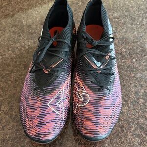Puma Future 8 Match FG/AG Men's soccer cleats. Size 9 lightly worn.